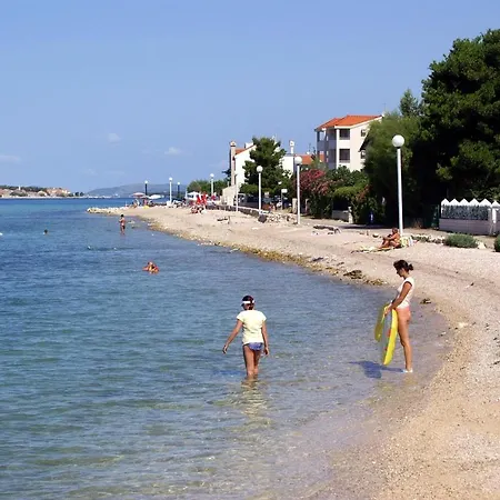 Appartement With Parking Space Zaboric, Sibenik - 21367 *
