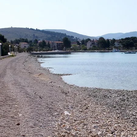 Apartamento With Parking Space Zaboric, Sibenik - 21367 *