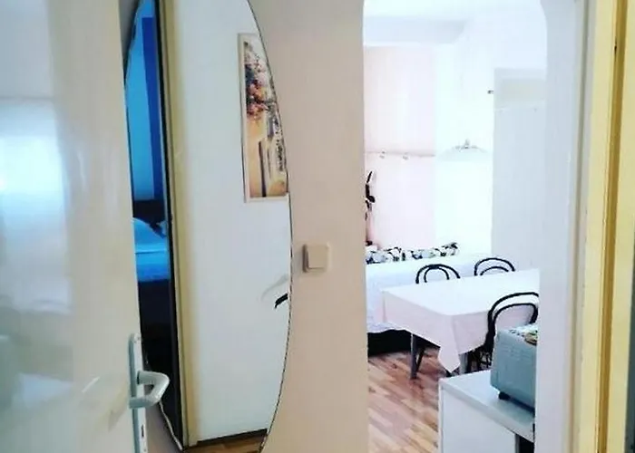 With Parking Space Zaboric, Sibenik - 21367 דירה